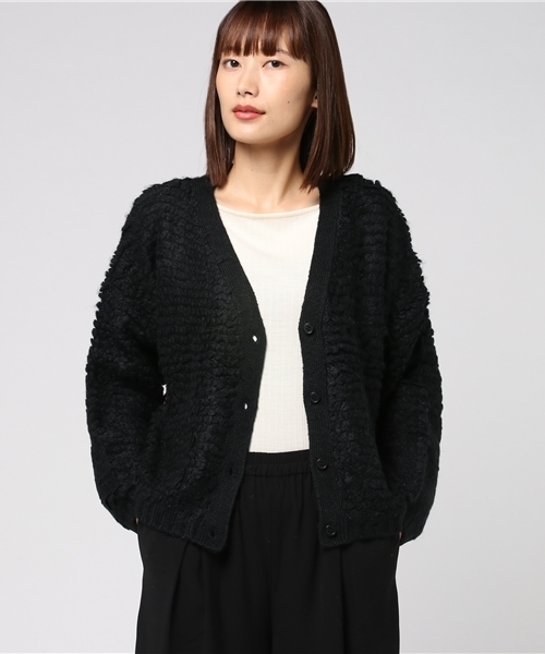 Honeys(ハニーズ)の「【モコモコ】ループ編カーディガン(カーディガン/ボレロ・レディース・ブラック/ブルー/ピンク/アイボリー/ボルドー・L/M)」の3枚目の写真