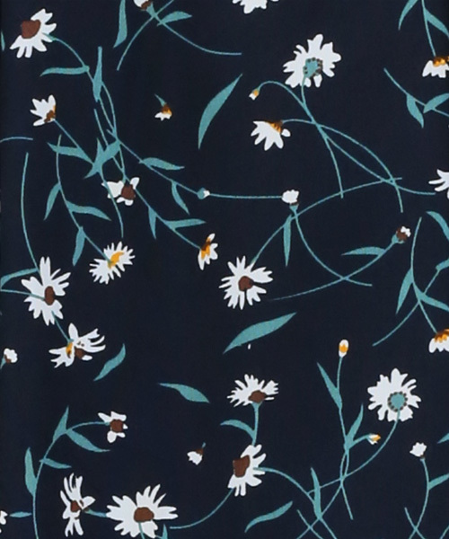 Luz Llena（ラズレナ）の「ポプリン素材・花柄アシンメトリーロングスカート（スカート・レディース・ネイビー/ブラウン・MEDIUM）」の12枚目の写真