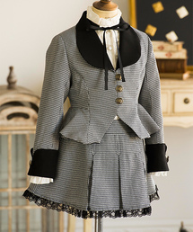 Catherine Cottage（キャサリンコテージ）の「丸衿ぺプラムスーツ2点セット（セットアップ）」