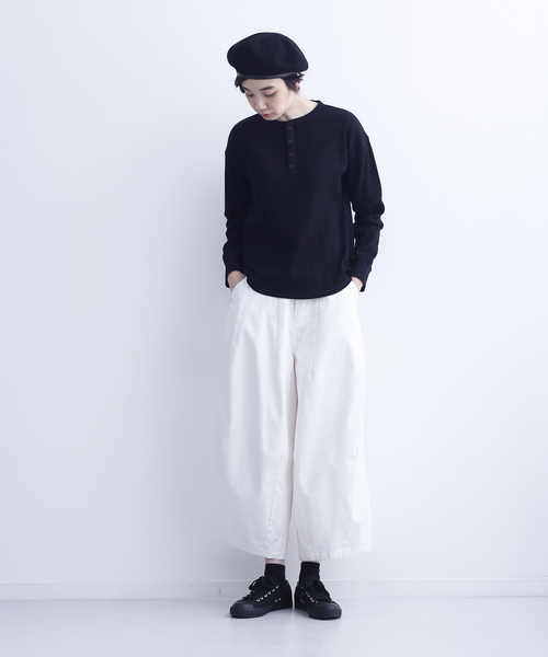 MERLOT IKYU（メルローイキュウ）の「ボタンサーマルカットソー1254（Tシャツ/カットソー・レディース・ブラック/オフホワイト/グレー/ネイビー・FREE）」の14枚目の写真