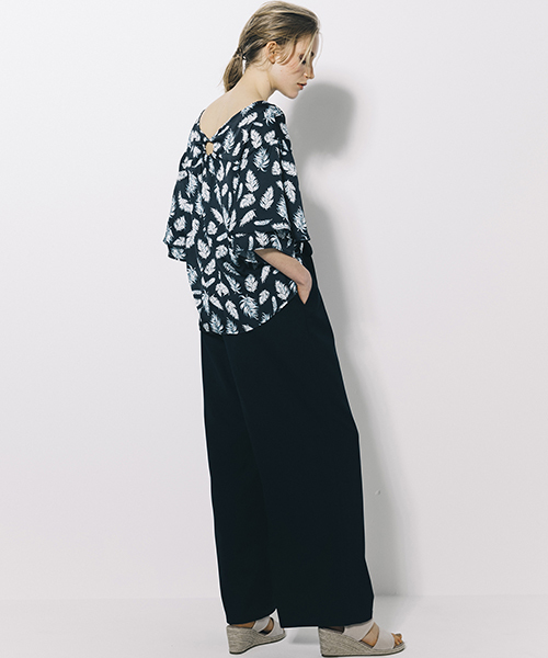 LIPSTAR(リップスター)の「ゴムベルトウェッジサンダル(サンダル・レディース・ベージュ/ネイビー/オレンジ・L/M)」の7枚目の写真