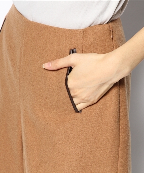 BEAMS LIGHTS Women's（ビームスライツ ウィメンズ）の「BEAMS LIGHTS / パイピングポケット メルトンショートパンツ（その他パンツ・レディース・ブラウン系その他/ワイン/ネイビー・40/36/38）」の8枚目の写真