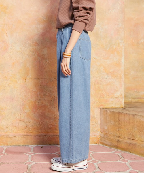 ◎ゆちゃーむ◎新品タグ付き　plage ハイウエスト タック WIDE タック入りハイウエストストレッチデニムワイドパンツ（デニム
