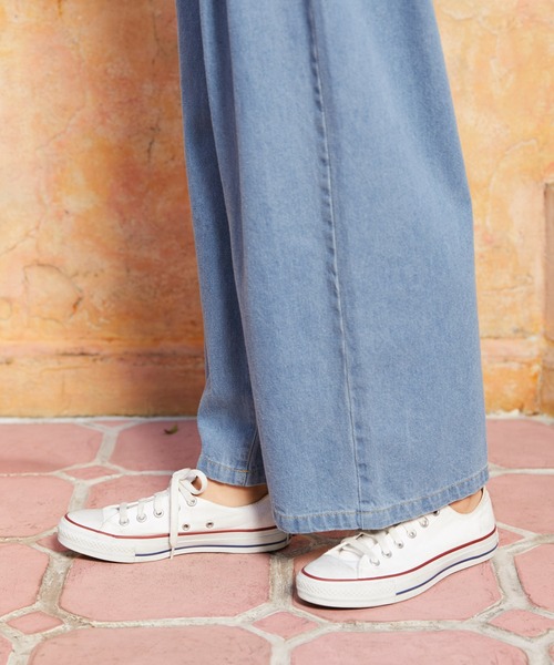 Chaco closet（チャコ クローゼット）の「タック入りハイウエストストレッチデニムワイドパンツ（デニムパンツ・レディース・サックスブルー/ネイビー/ブラック/ブルー・FREE）」の16枚目の写真