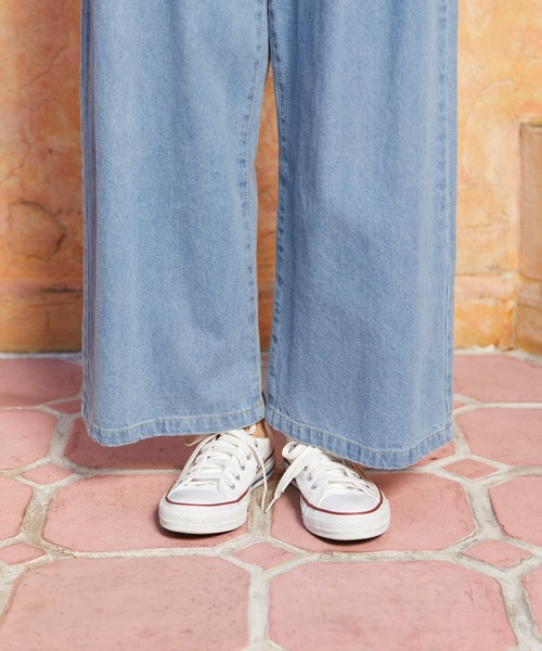 Chaco closet（チャコ クローゼット）の「タック入りハイウエストストレッチデニムワイドパンツ（デニムパンツ・レディース・サックスブルー/ネイビー/ブラック/ブルー・FREE）」の17枚目の写真