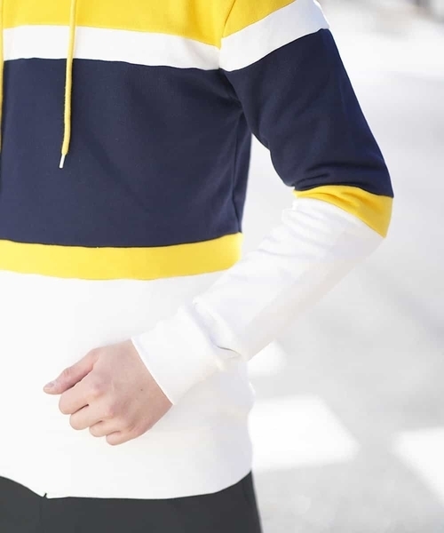 MK MICHEL KLEIN HOMME (エムケーミッシェルクランオム)の「パーカー(ウラケボーダー)(パーカー・メンズ・ホワイト/イエロー/グレー・46/48/51)」の12枚目の写真