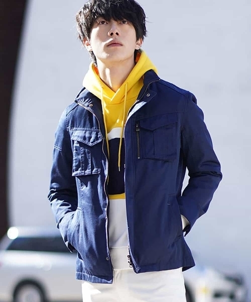 MK MICHEL KLEIN HOMME (エムケーミッシェルクランオム)の「パーカー(ウラケボーダー)(パーカー・メンズ・ホワイト/イエロー/グレー・46/48/51)」の14枚目の写真