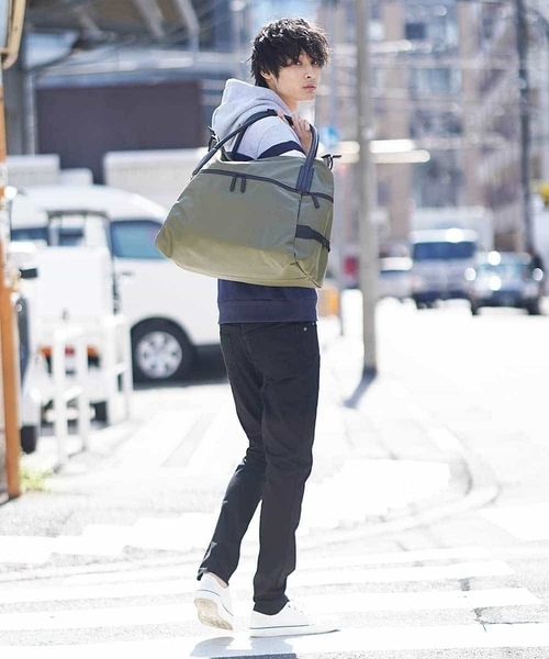 MK MICHEL KLEIN HOMME (エムケーミッシェルクランオム)の「パーカー(ウラケボーダー)(パーカー・メンズ・ホワイト/イエロー/グレー・46/48/51)」の20枚目の写真