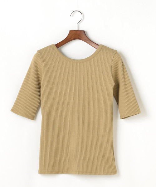 martinique(マルティニーク)の「L'AVENTURE martinique/クルーネックVヘンリーネック2WAYカットソー(Tシャツ/カットソー・レディース・ホワイト/グリーン/キャメル・FREE)」の3枚目の写真
