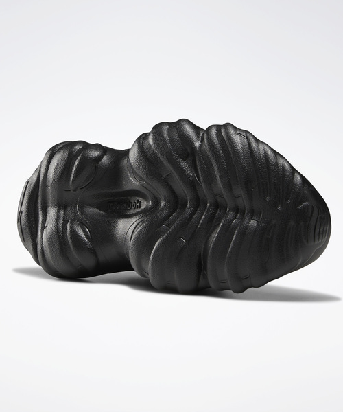 Reebok（リーボック）の「DMX シリーズ 1000 / DMX Series 1000（スニーカー・メンズ・ブラック×グレー/ホワイト×ブラック・23.5cm/24.5cm/25.5cm/26.5cm/27.5cm/28.5cm/29.5cm/30.0cm/23.0cm/24.0cm/25.0cm/26.0cm/27.0cm/28.0cm/29.0cm）」の6枚目の写真