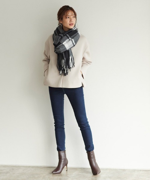 Pierrot（ピエロ）の「[裏起毛]スキニーデニム（デニムパンツ・レディース・ブラック/ネイビー/インディゴブルー/ブルー/ブラック系その他/ブルー系その他/ブルー系その他2/ブルー系その他3・SMALL/MEDIUM/LARGE/X-LARGE/XX-LARGE/X-SMALL/XXX-LARGE/XXXX-LARGE）」の13枚目の写真