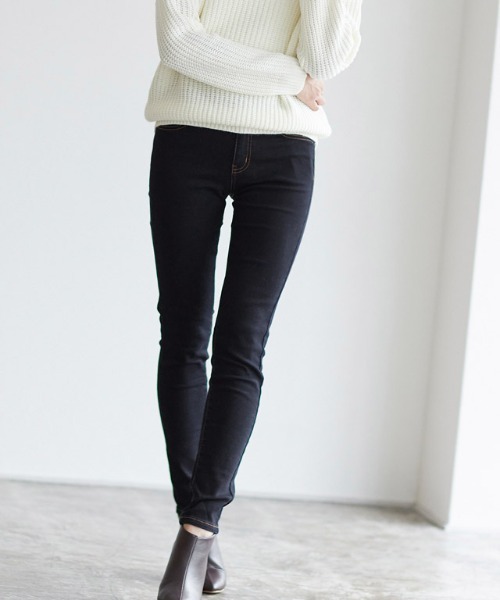 Pierrot（ピエロ）の「[裏起毛]スキニーデニム（デニムパンツ・レディース・ブラック/ネイビー/インディゴブルー/ブルー/ブラック系その他/ブルー系その他/ブルー系その他2/ブルー系その他3・SMALL/MEDIUM/LARGE/X-LARGE/XX-LARGE/X-SMALL/XXX-LARGE/XXXX-LARGE）」の16枚目の写真