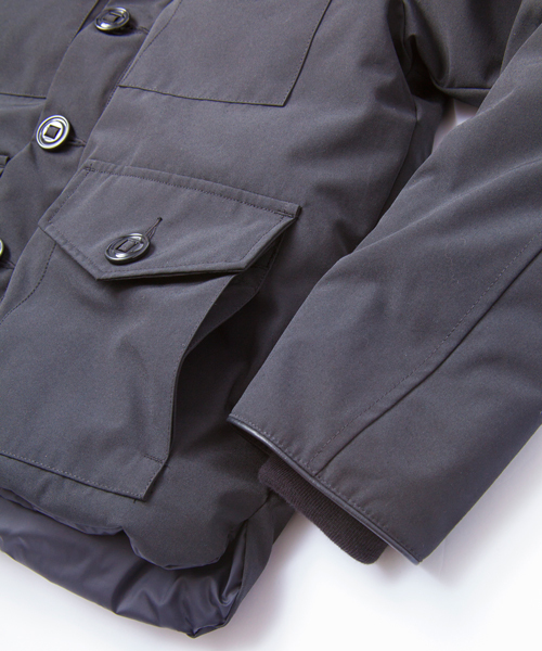 BEAUTY&YOUTH UNITED ARROWS(ビューティーアンドユースユナイテッドアローズ)の「<CANADA GOOSE>∴ HAMILTON BY SPECIAL/ダウンジャケット ◆(ダウンジャケット/コート・メンズ・ブラック/オリーブ・LARGE/SMALL/MEDIUM)」の3枚目の写真