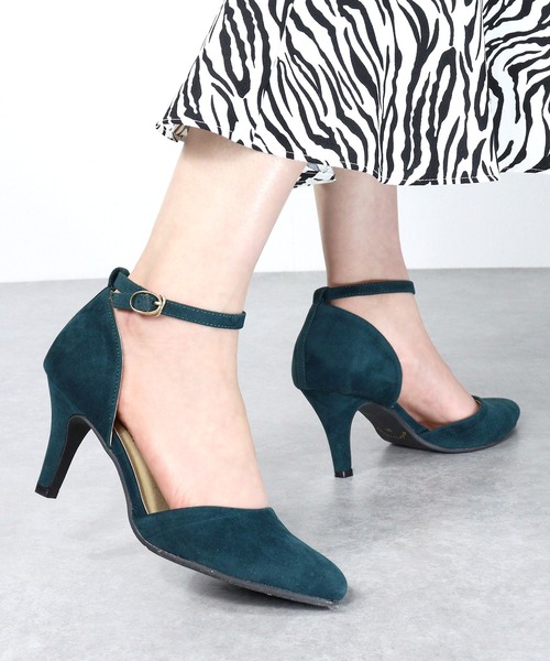 LibertyDoll（リバティードール）の「Liberty Doll / ポインテッドトゥセパレートストラップ走れる美脚パンプス(5430)（パンプス・レディース・ホワイト/ブラック/ベージュ/グレー/シルバー/ブラック系その他/シルバー系その他/パイソン/ブラック系その他3/レオパード/ゴールド系その他/ブラック系その他2/モスグリーン/レッド/ゴールド/ブラック系その他5/ホワイト系その他/ベージュ系その他2/ベージュ系その他/ブラック系その他4/ブルー系その他3/グレー系その他/ブルー系その他2/ブルー系その他/ブラック系その他6/ブルー系その他4/シルバー系その他2/ピンクベージュ/グリーン系その他/グレイッシュベージュ/ゴールド系その他2/アイボリー/ピンクゴールド/オレンジ/ピンク/ベージュ系その他3/パープル/ライトグリーン/その他/マスタード/ネイビー/ゼブラ・M/L/XL/LL/S/SS/3L）」の19枚目の写真