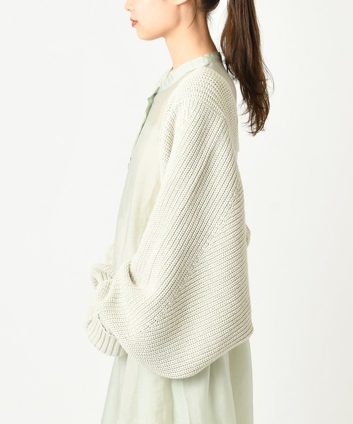 mystic（ミスティック）の「ドルマンショートボレロ（ニット/セーター・レディース・ベージュ/ブラック/アイボリー/ブルー・FREE）」の11枚目の写真