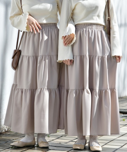 PairPair(ペアペア)の「無地&ダルメシアン柄ティアードロングスカート(スカート・レディース・ブラック/ベージュ/ライトグリーン/モカ/ライトベージュ・FREE)」の4枚目の写真