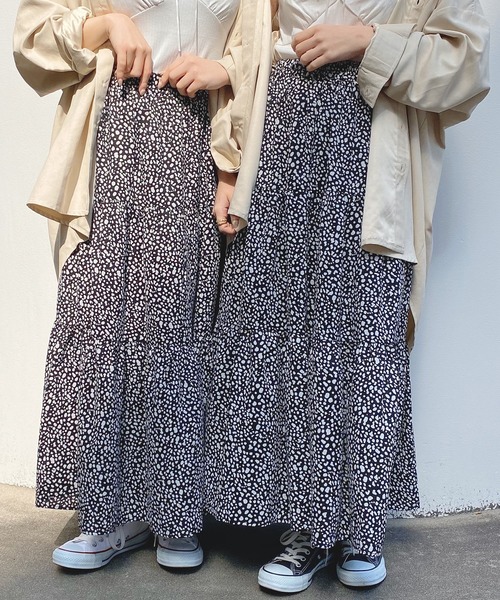 PairPair(ペアペア)の「無地&ダルメシアン柄ティアードロングスカート(スカート・レディース・ブラック/ベージュ/ライトグリーン/モカ/ライトベージュ・FREE)」の2枚目の写真