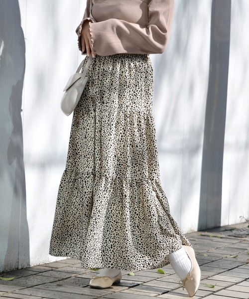 PairPair(ペアペア)の「無地&ダルメシアン柄ティアードロングスカート(スカート・レディース・ブラック/ベージュ/ライトグリーン/モカ/ライトベージュ・FREE)」の15枚目の写真