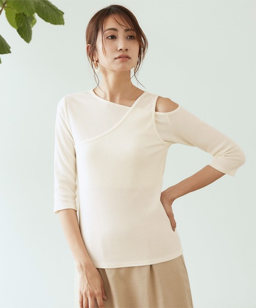 titivate(ティティベイト)の「アシメレイヤードリブカットソートップス(Tシャツ/カットソー・レディース・ブラック/モカ/グリーン系その他/アイボリー/ラベンダー/グレイッシュベージュ・M)」の2枚目の写真