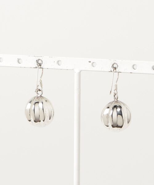 TONE SELECT GOODS(トーンセレクトグッズ)の「【925 SILVER ACC】ミラーボールフックピアスSV925(OG)(ピアス(両耳用)・レディース・シルバー・FREE)」の2枚目の写真