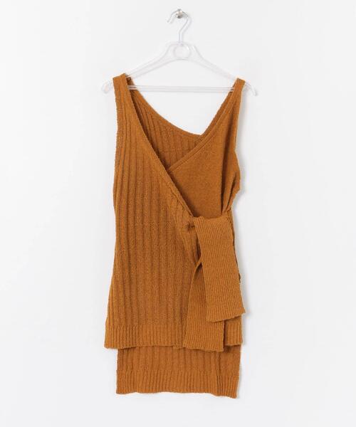 LAATO(ラート)の「WRAP KNIT TANK(タンクトップ・レディース・ブラウン/オフホワイト・FREE)」の1枚目の写真