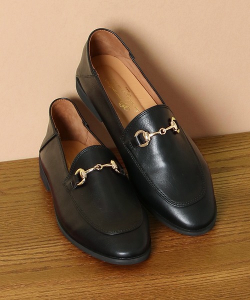 ikka(イッカ)の「バブーシュビットローファー(ローファー・レディース・ブラック/ブラウン/ベージュ/ホワイト・M/L)」の3枚目の写真