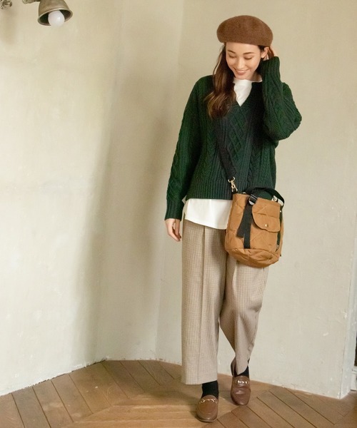 ikka(イッカ)の「バブーシュビットローファー(ローファー・レディース・ブラック/ブラウン/ベージュ/ホワイト・M/L)」の17枚目の写真