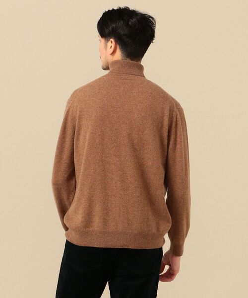 SHIPS（シップス）の「SHIPS: ホワイトカシミヤ タートルネック プルオーバー（ニット/セーター・メンズ・ホワイト/ベージュ/ブラック・SMALL/MEDIUM/LARGE/X-LARGE）」の15枚目の写真