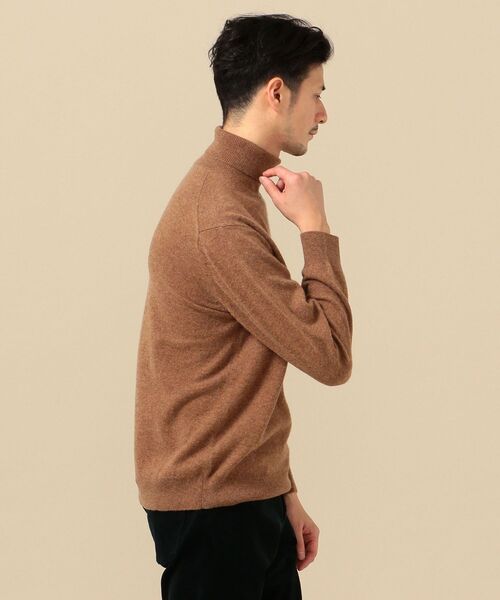 SHIPS（シップス）の「SHIPS: ホワイトカシミヤ タートルネック プルオーバー（ニット/セーター・メンズ・ホワイト/ベージュ/ブラック・SMALL/MEDIUM/LARGE/X-LARGE）」の16枚目の写真