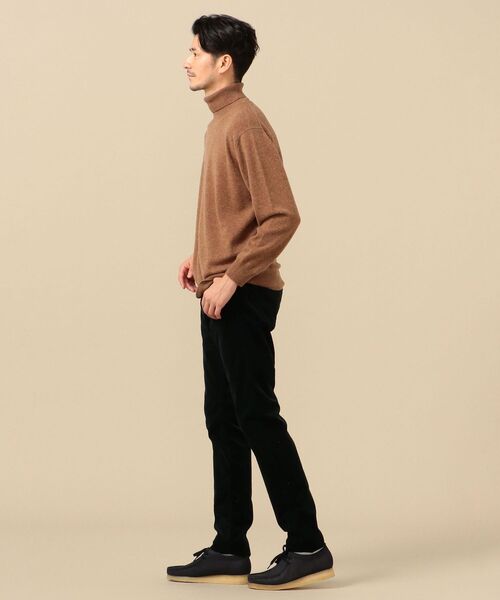 SHIPS（シップス）の「SHIPS: ホワイトカシミヤ タートルネック プルオーバー（ニット/セーター・メンズ・ホワイト/ベージュ/ブラック・SMALL/MEDIUM/LARGE/X-LARGE）」の18枚目の写真