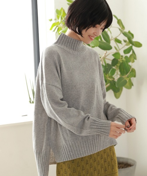 LAKOLE（ラコレ）の「7Gラムエアレットプルオーバー / LAKOLE（ニット/セーター・レディース・ライトグレー/ネイビー/オフホワイト/イエロー/ブラウン系その他・SMALL/MEDIUM）」の3枚目の写真