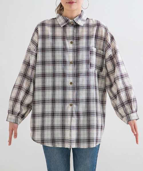 Newlyme（ニューリーミー）の「オーバーサイズチェックシャツ（シャツ/ブラウス・レディース・ホワイト/ピンク/ブルー・MEDIUM/LARGE）」の9枚目の写真