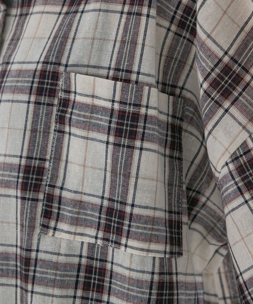 Newlyme（ニューリーミー）の「オーバーサイズチェックシャツ（シャツ/ブラウス・レディース・ホワイト/ピンク/ブルー・MEDIUM/LARGE）」の7枚目の写真