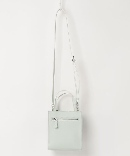 Guess（ゲス）の「PICNIC Mini Tote（トートバッグ）」 WEAR