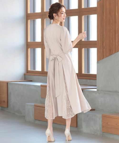 Kana（カナ）の「クラシカル レース 結婚式 お呼ばれ パーティー ロングワンピース（ワンピース・レディース・ベージュ/グレー/ネイビー・M/S）」の9枚目の写真