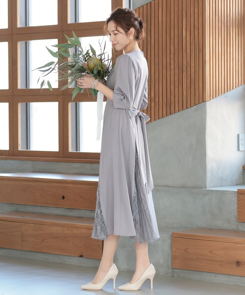 Kana（カナ）の「クラシカル レース 結婚式 お呼ばれ パーティー ロングワンピース（ワンピース・レディース・ベージュ/グレー/ネイビー・M/S）」の4枚目の写真