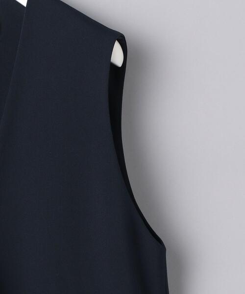 UNITED ARROWS（ユナイテッドアローズ）の「UWMSC P/R ノーカラー ベスト②◆（ベスト・レディース・ベージュ/ネイビー・FREE）」の10枚目の写真