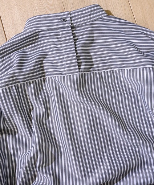 JOHN'S CLOSET(ジョンズクローゼット)の「【i】フェイクレイヤード バンドカラー長袖ストライプシャツ(シャツ/ブラウス・メンズ・ブラック/ベージュ/サックスブルー・MEDIUM/X-LARGE/LARGE)」の10枚目の写真