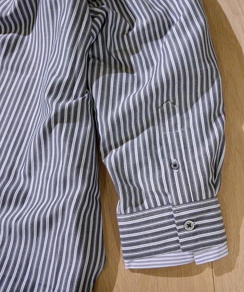 JOHN'S CLOSET(ジョンズクローゼット)の「【i】フェイクレイヤード バンドカラー長袖ストライプシャツ(シャツ/ブラウス・メンズ・ブラック/ベージュ/サックスブルー・MEDIUM/X-LARGE/LARGE)」の14枚目の写真