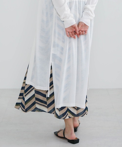 Bou Jeloud（ブージュルード）の「さらさら袖ラインロングカーディガン（カーディガン/ボレロ・レディース・ライトグレー/ブラック/ブラウン/オフホワイト/ライトグリーン・FREE）」の19枚目の写真