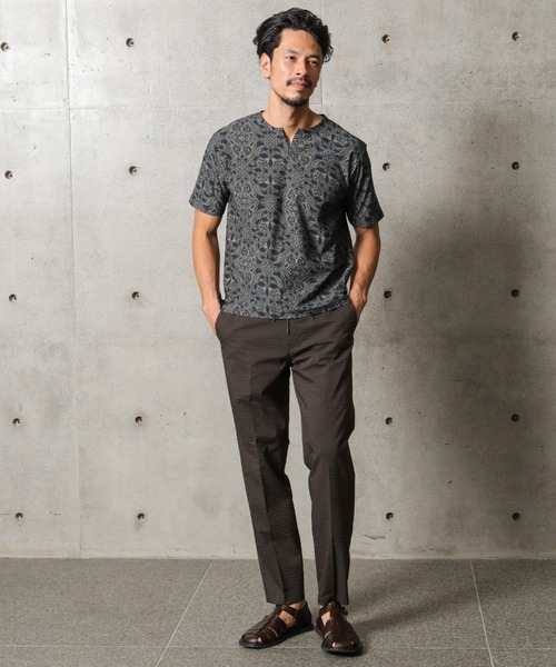 MEN'S BIGI（メンズビギ）の「アムンゼン織 スキッパーカットソー ペイズリー（Tシャツ/カットソー・メンズ・ブラック/ネイビー・01/02/03）」の10枚目の写真