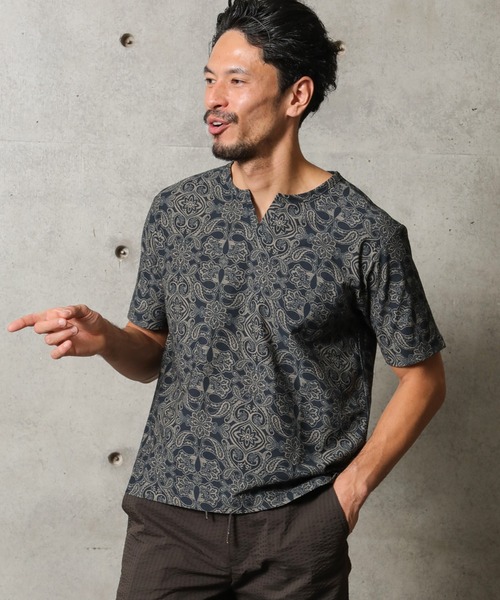 MEN'S BIGI（メンズビギ）の「アムンゼン織 スキッパーカットソー ペイズリー（Tシャツ/カットソー・メンズ・ブラック/ネイビー・01/02/03）」の5枚目の写真