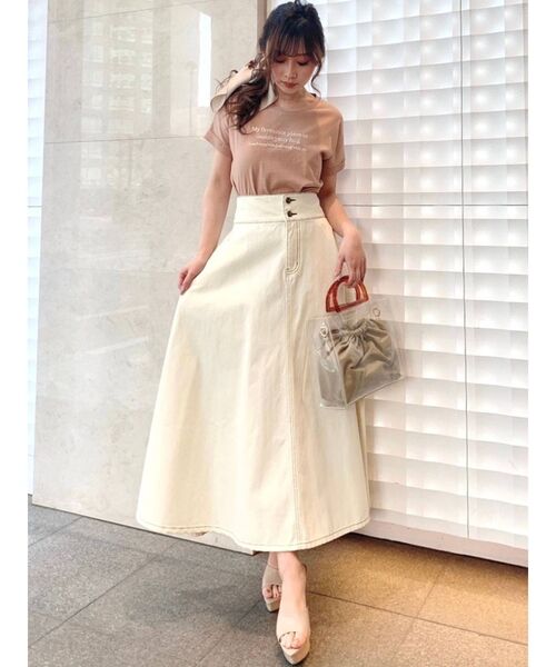 RESEXXY（リゼクシー）の「エンブロイダリーロゴTシャツ（Tシャツ/カットソー・レディース・ブラック/ベージュ/オフホワイト/オレンジ・FREE）」の11枚目の写真