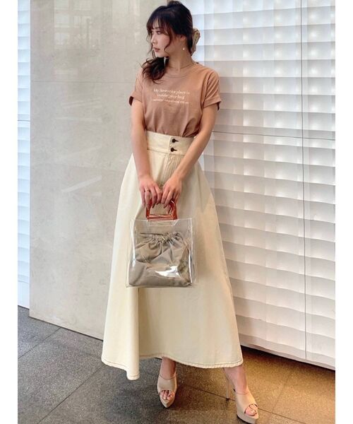 RESEXXY（リゼクシー）の「エンブロイダリーロゴTシャツ（Tシャツ/カットソー・レディース・ブラック/ベージュ/オフホワイト/オレンジ・FREE）」の16枚目の写真