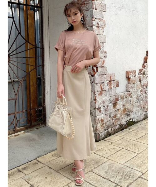 RESEXXY（リゼクシー）の「エンブロイダリーロゴTシャツ（Tシャツ/カットソー・レディース・ブラック/ベージュ/オフホワイト/オレンジ・FREE）」の12枚目の写真