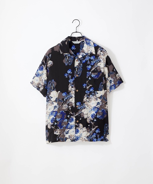 Craft Nicholson（クラフトニコルソン）の「ルーズ レーヨン半袖アロハシャツ（シャツ/ブラウス・メンズ・ホワイト系その他/ホワイト系その他7/ベージュ/ブラック系その他5/グレー系その他/ブルー系その他2/ブラック系その他/ブルー系その他/ブルー/ベージュ系その他/ホワイト系その他6/ブルー系その他3/ライトカーキ/ホワイト系その他4/ホワイト/ブルー系その他5/ブラック系その他7/ホワイト系その他3/ブラック系その他6/ブラック/ブルー系その他4/ブラック系その他2/その他/ホワイト系その他2/ブラック系その他4/グレー/ホワイト系その他5/ブラック系その他3/ベージュ系その他2/ホワイト系1/ホワイト系/ブルー系その他6/ネイビー/チャコールグレー/グレー系1/ホワイト系2/ブラック系1/ブラック系/ブルー系/ミント/ブラック系2/サックスブルー・XL/M/L）」の21枚目の写真