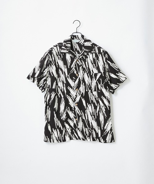 Craft Nicholson（クラフトニコルソン）の「ルーズ レーヨン半袖アロハシャツ（シャツ/ブラウス・メンズ・ホワイト系その他/ホワイト系その他7/ベージュ/ブラック系その他5/グレー系その他/ブルー系その他2/ブラック系その他/ブルー系その他/ブルー/ベージュ系その他/ホワイト系その他6/ブルー系その他3/ライトカーキ/ホワイト系その他4/ホワイト/ブルー系その他5/ブラック系その他7/ホワイト系その他3/ブラック系その他6/ブラック/ブルー系その他4/ブラック系その他2/その他/ホワイト系その他2/ブラック系その他4/グレー/ホワイト系その他5/ブラック系その他3/ベージュ系その他2/ホワイト系1/ホワイト系/ブルー系その他6/ネイビー/チャコールグレー/グレー系1/ホワイト系2/ブラック系1/ブラック系/ブルー系/ミント/ブラック系2/サックスブルー・XL/M/L）」の16枚目の写真