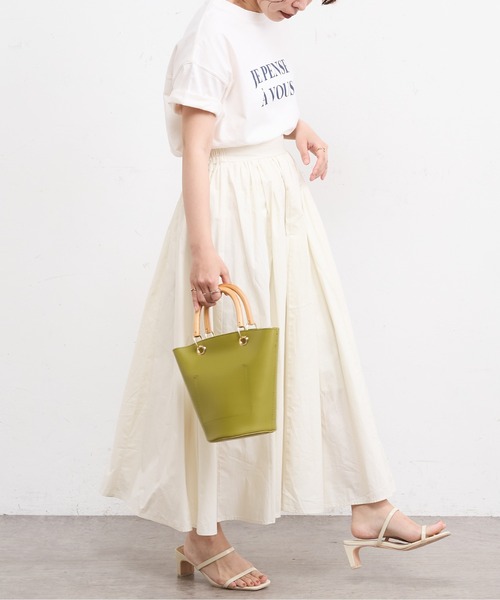 natural couture（ナチュラルクチュール）の「ちょいゆる大人ロゴT（Tシャツ/カットソー・レディース・ベージュ/オフホワイト/モカ/スミクロ・FREE）」の8枚目の写真