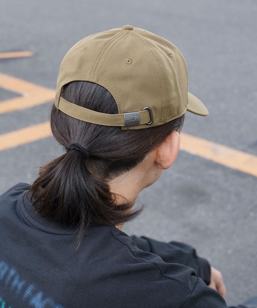 THE NORTH FACE(ザノースフェイス)の「THE NORTH FACE 刺繍ロゴキャップ(キャップ・メンズ・サンドベージュ/ブラック/ベージュ/ブラウン/ピンク系その他/オリーブ/ブルー系その他・FREE)」の10枚目の写真