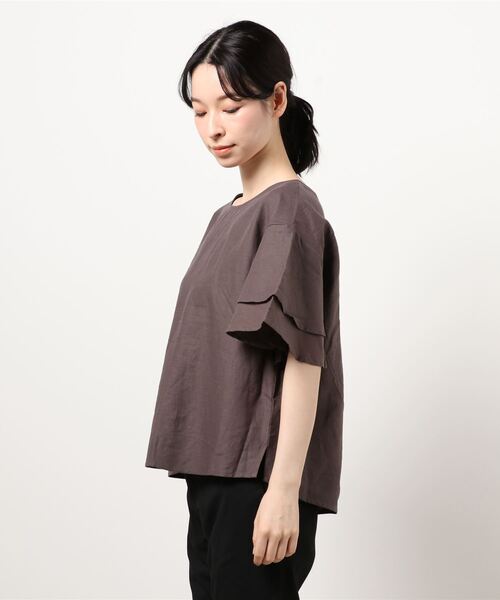 Te chichi（テチチ）の「レーヨンリネンフレアスリーブブラウス（シャツ/ブラウス・レディース・イエロー/オフホワイト/チャコール・ﾌﾘ-）」の4枚目の写真